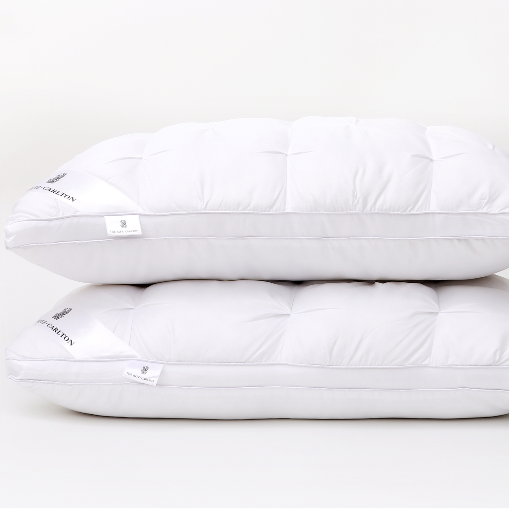 The Ritz Deluxe Pillow