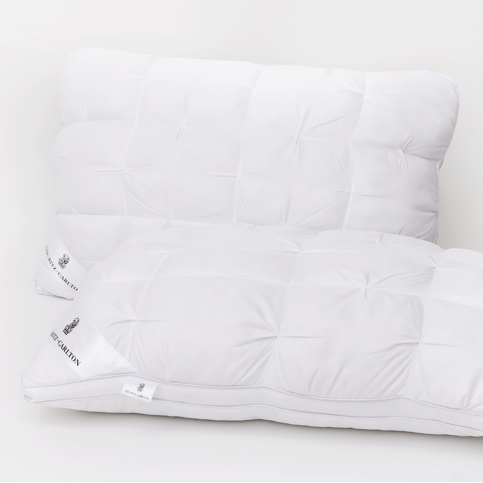 The Ritz Deluxe Pillow